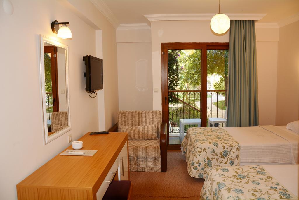 Double or Twin Room,256904853:JPEG