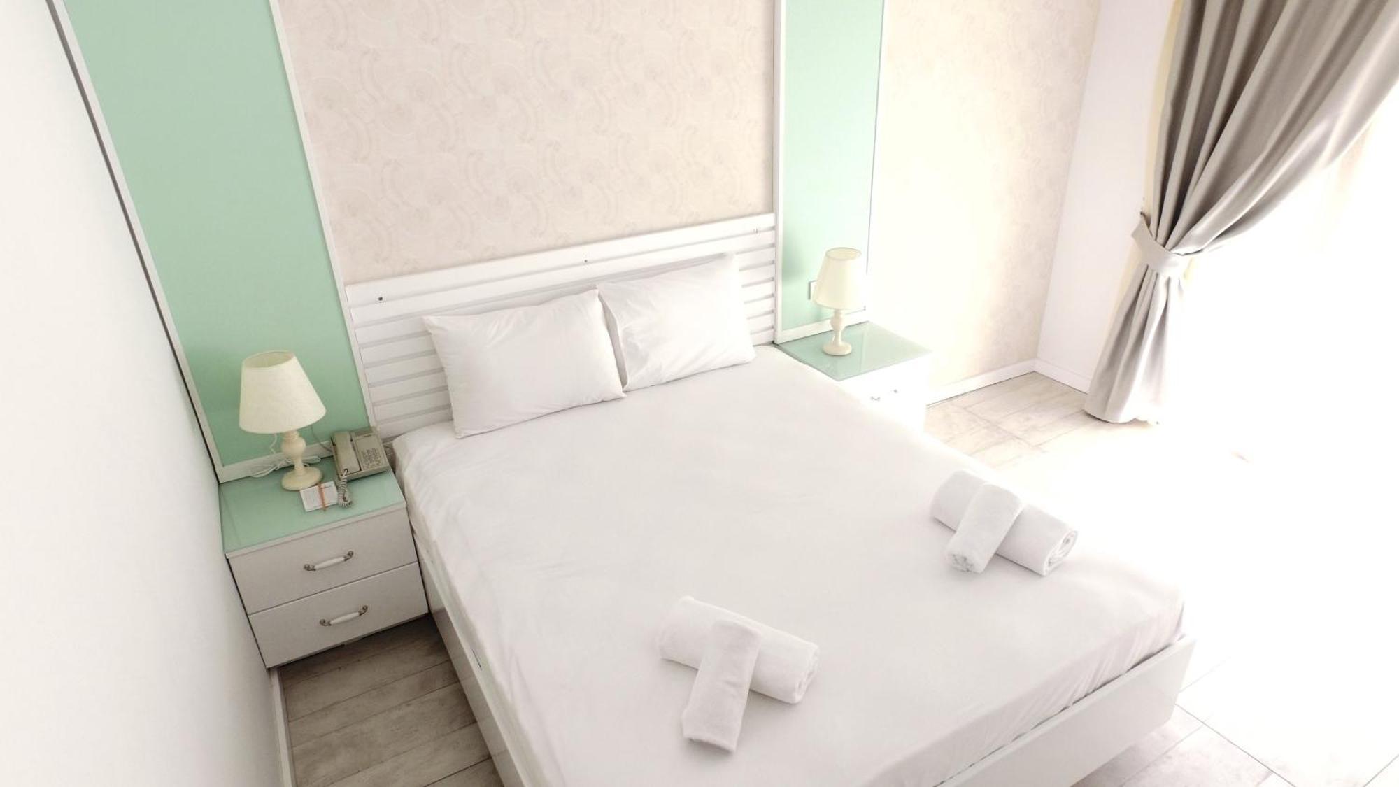Doppelzimmer mit Gartenblick