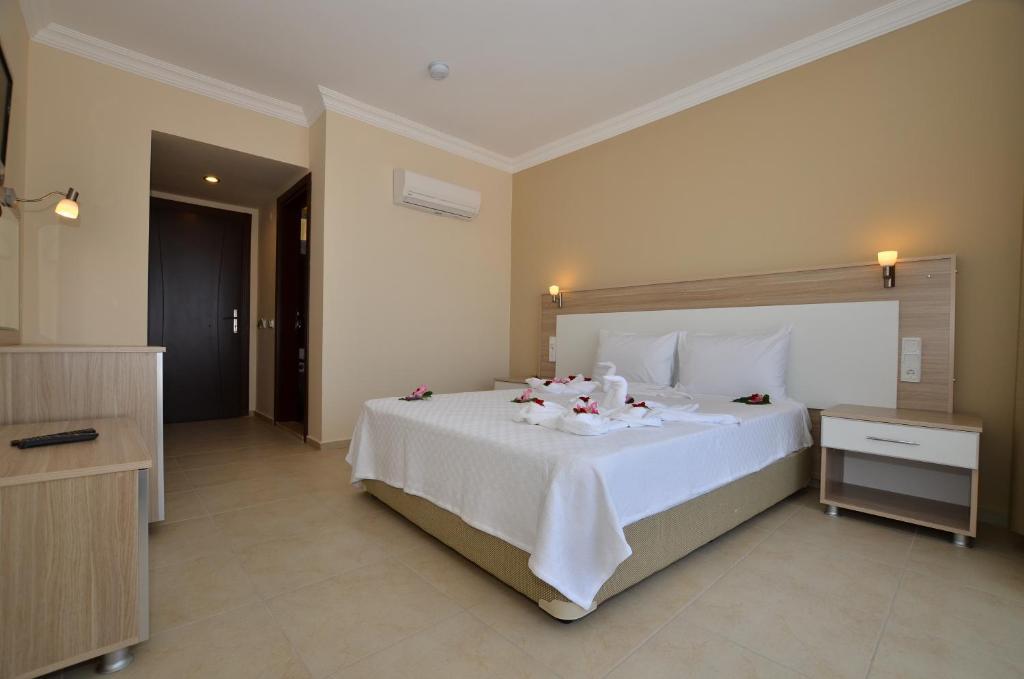 Deluxe Double Room,16443818:JPEG