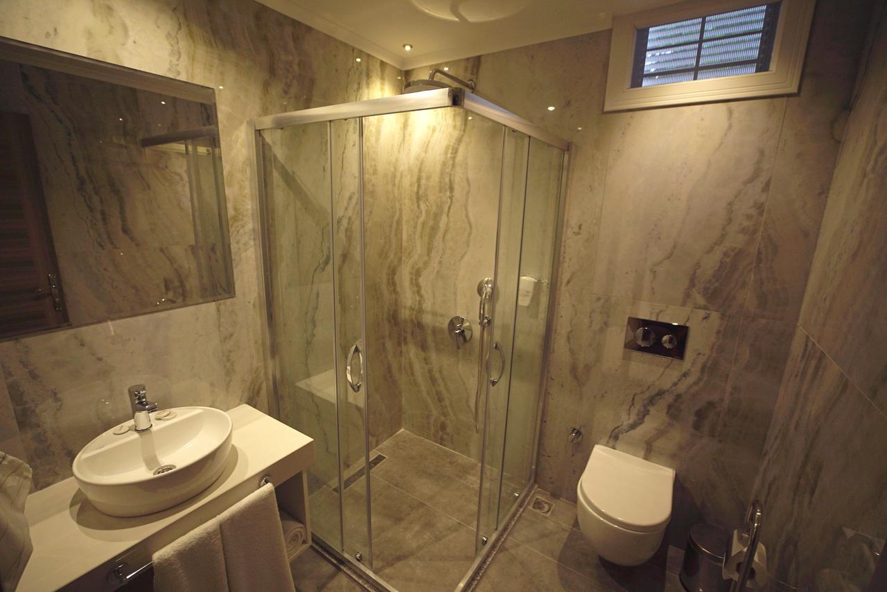 Standard Double Room,665260449:JPEG