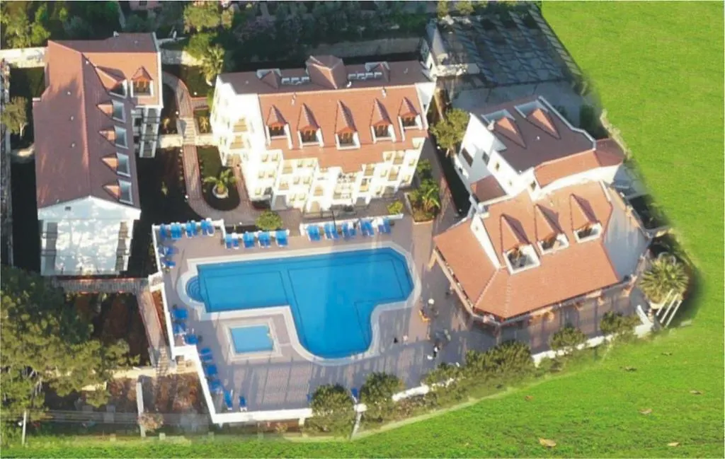 Hotel Leytur-1