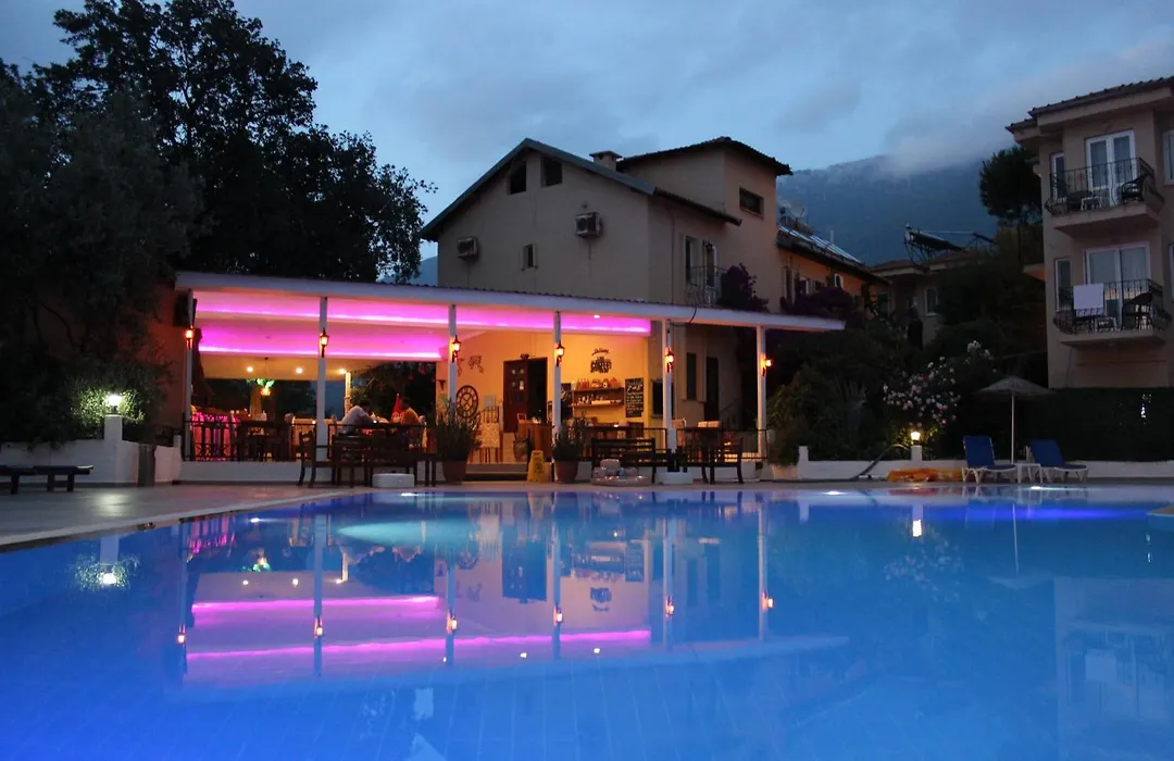Tunacan Hotel-1