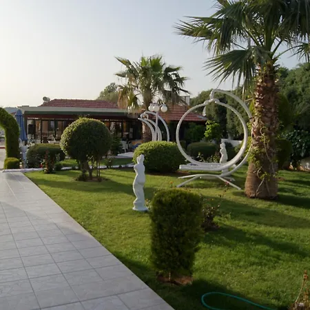 Forever Hotel-2