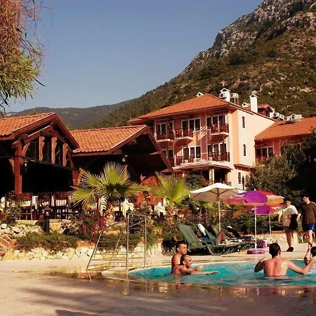 Club Pink Palace Hotel-2