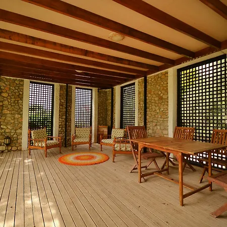 Ova7900 Villa Nail 2 Bedrooms-3