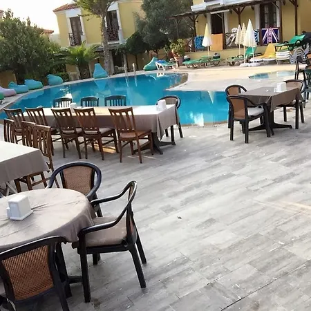 Gondol Apartments-2