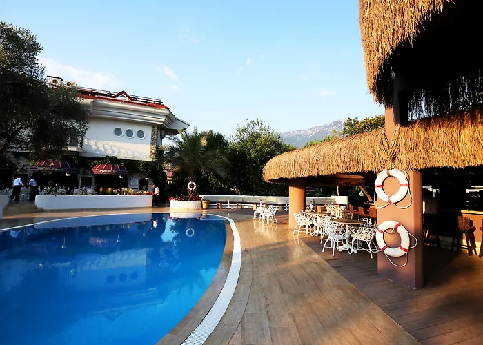Pinehill Hotel&Suites Ölüdeniz